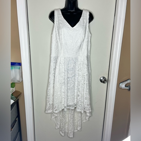 MUADRESS Women's Elegant Floral Lace Sleeveless Crew Neck Hi-Lo Cocktail Dress - Picture 7 of 14